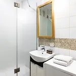 Lion King Krakivska Apartment *